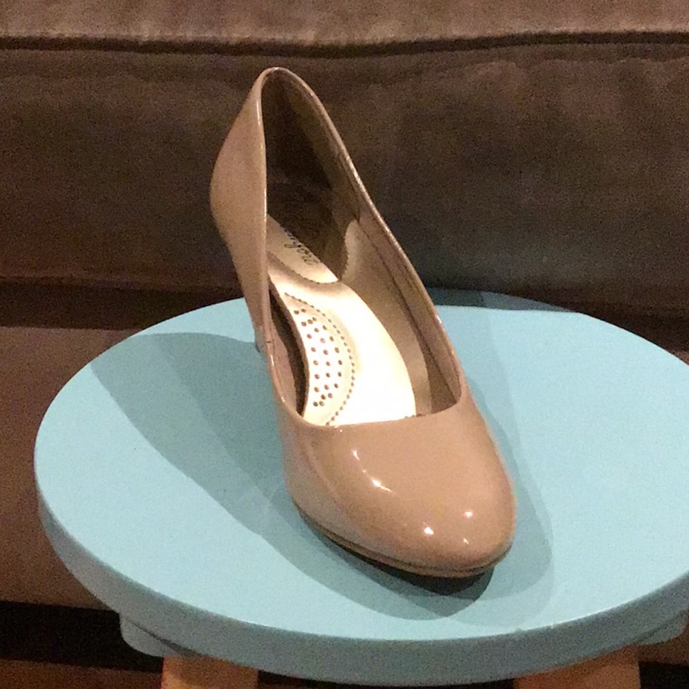 Work shoes - Picture 2 of 3